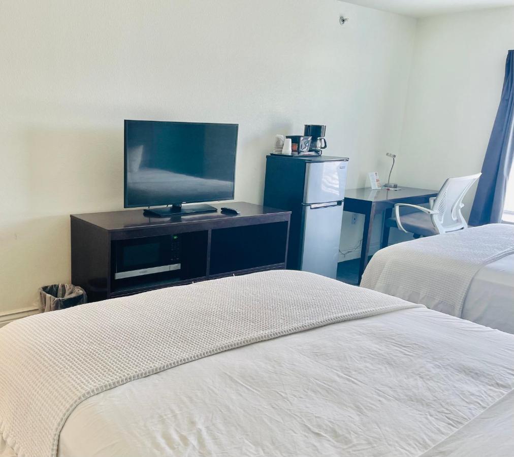 Fairbridge Inn & Suites Cuero Экстерьер фото