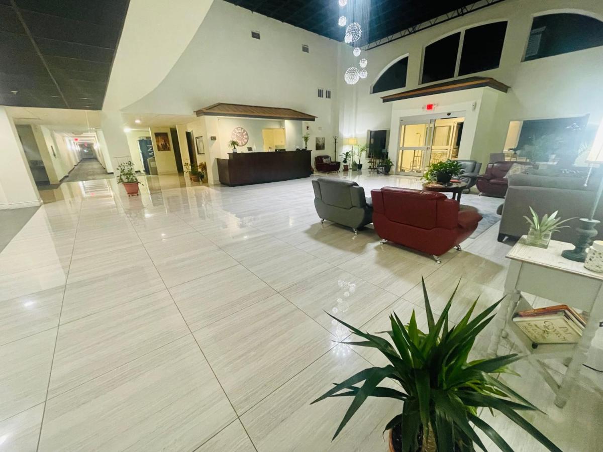 Fairbridge Inn & Suites Cuero Экстерьер фото
